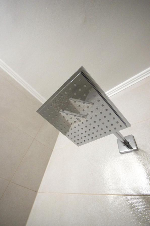 Várfürdő Panzió Gyula Esterno foto